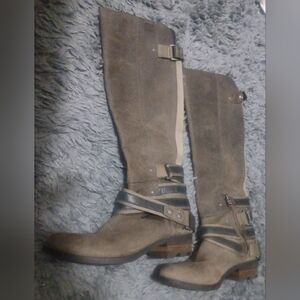 Sorel Tan Boots